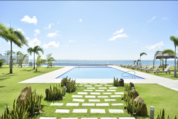 Venta de apartamento en royal palm nueva gorgona