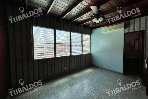 Venta de terreno con mejoras en el carmen