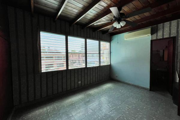 Venta de terreno con mejoras en el carmen