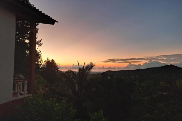 House for sale with stunning views in sora