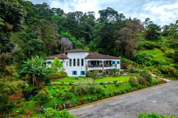 Lujosa propiedad de 4 rec. en la exclusiva zona de the springs en boquete