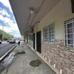 Commercial building for sale