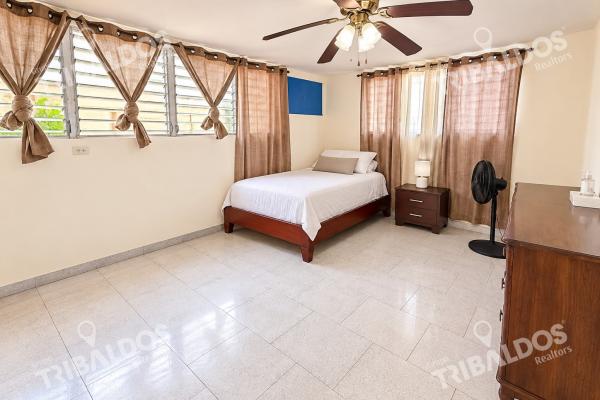 Venta de casa unifamiliar en san francisco | 3 recámaras, amplia terraza y 2 estacionamientos