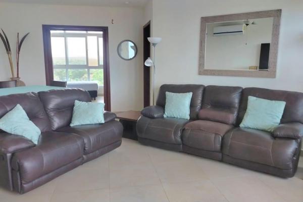 Apartamento en venta con vistas al campo de golf oceano y montana