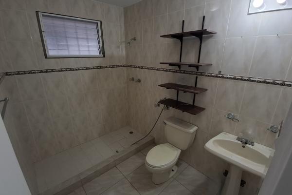 A single-family house with a pool is for sale in altos de panama.