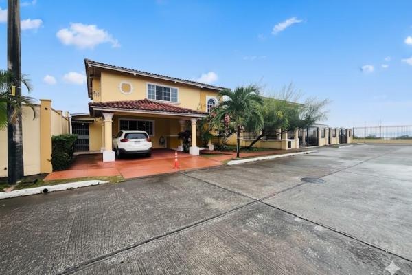 Se vende casa en altos de san rafael, villa lucre