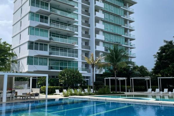 "apartamento en punta barco, con vista al mar y 3 recámaras en ph solea"