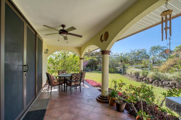 Stunning townhome in boquete canyon village