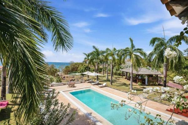 Villa esplendorosa, lujosa propiedad con vistas al mar