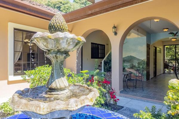 Villa dúplex de 3 dormitorios en el centro de boquete