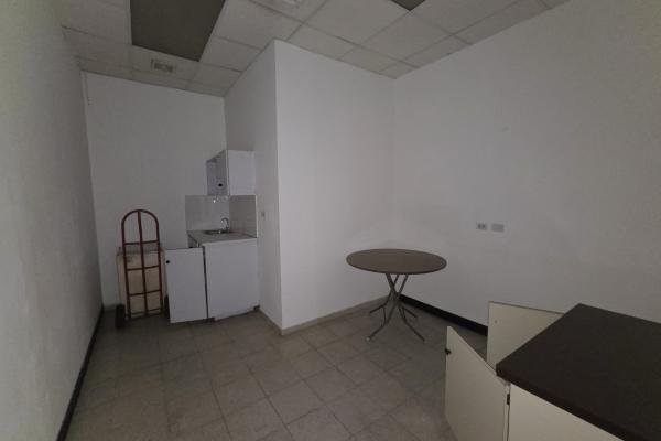 Venta de local en edison plaza segundo piso