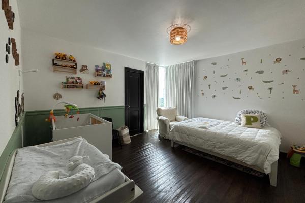 Modern apartment in altos del golf