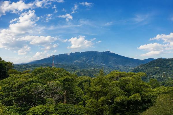 Cabin with volcán barú views for sale in jaramillo