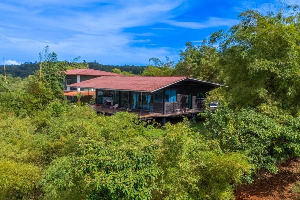 Oceanview estate with two homes
