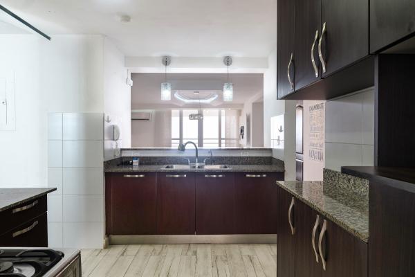 Venta de penthouse en ph parque lefevre sky