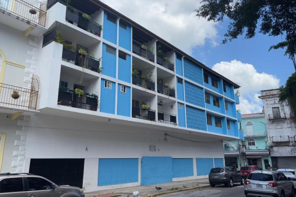 Commercial and residential building in santa ana
