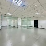 Alquiler de oficina en office one, obarrio incluye mantenimiento