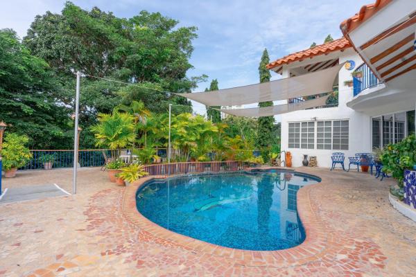 Beach hous in punta barco resort – near coronado