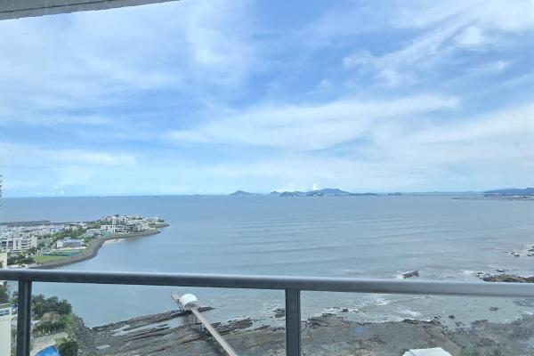 Q tower in punta pacifica