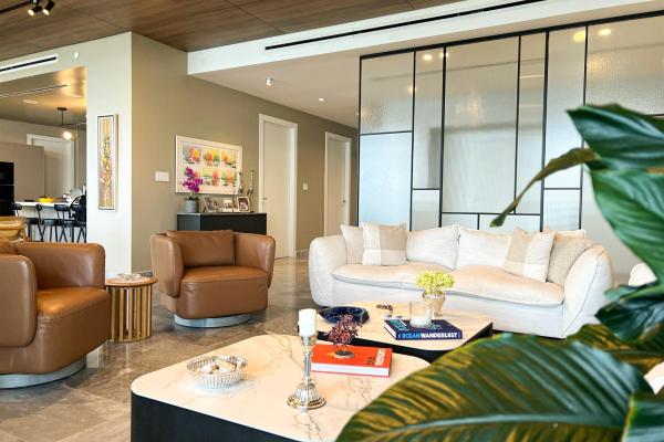 Luxury oceanfront residence | upper east tower