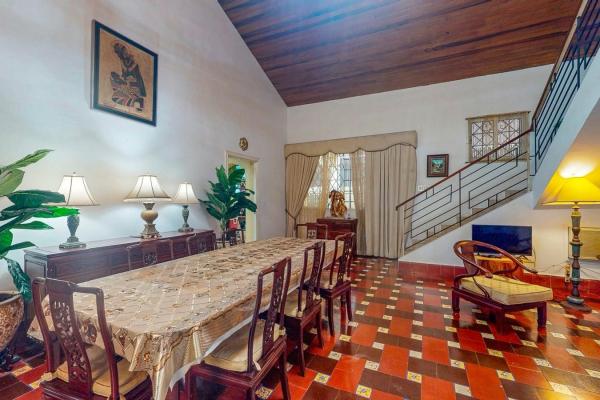 House for sale in the old town of colón, panama