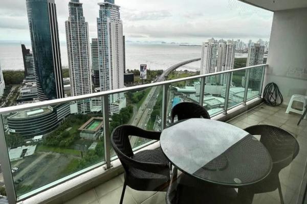 Venta de apartamento en ph sevilla costa del este amoblado