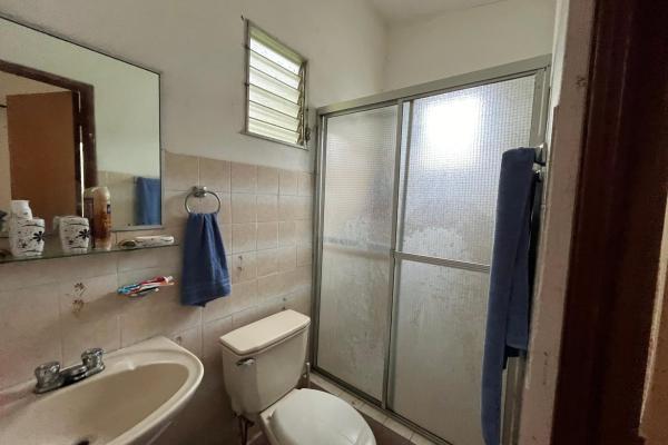 House in playa corona with large land