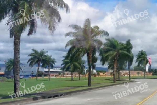 Venta de terreno en santa maria business district