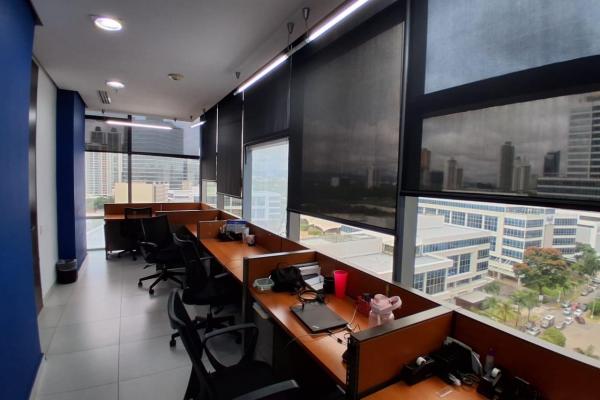 Office for sale or rent with terrace in cde