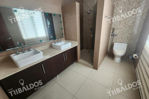 Venta de casa en ph river valley