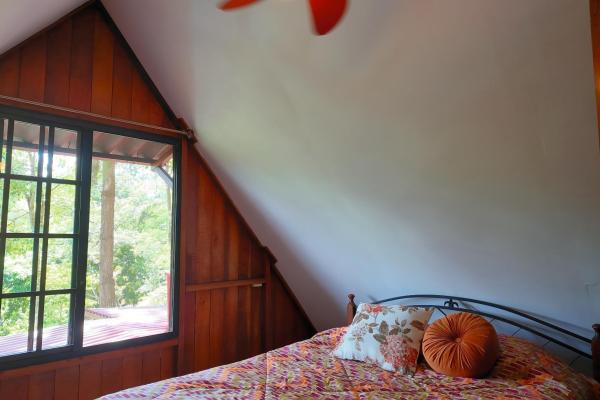 Charming mountain home for sale in toscana, altos
