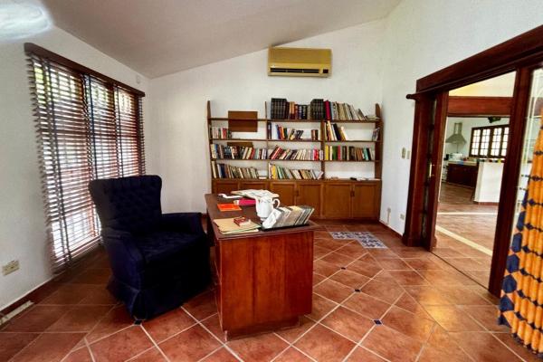 House in coronado, las acacias avenue