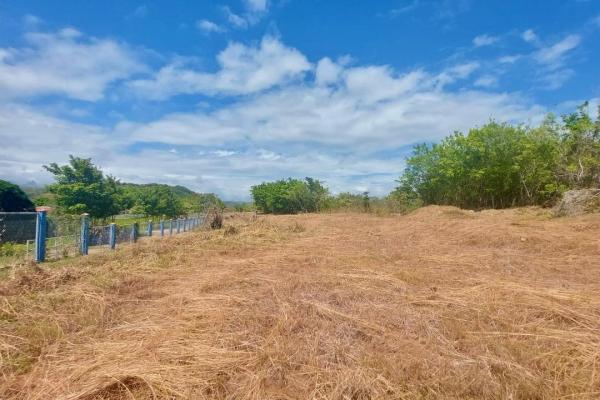 Project in lajas with permit for a development