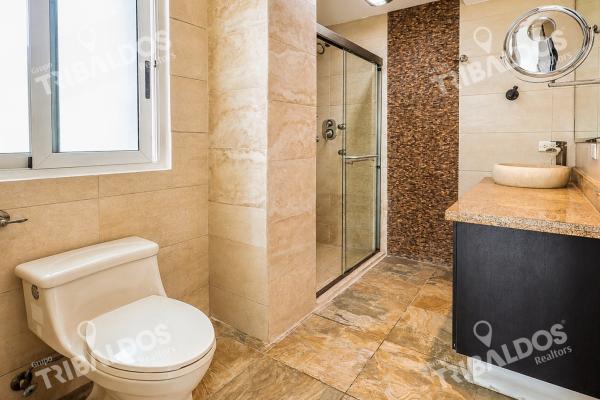 Venta de apartamento en la loma p.h innova tower