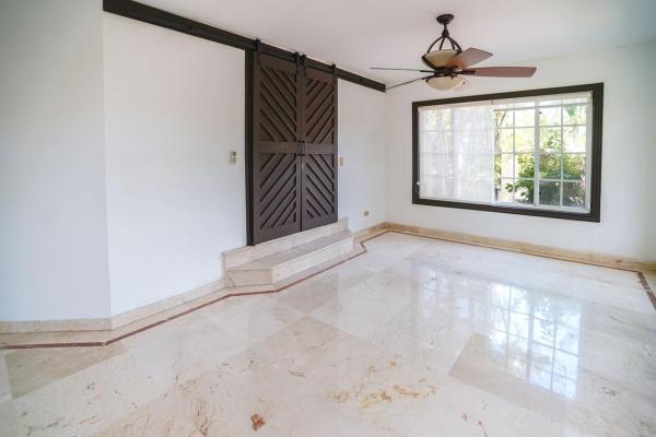 House for sale in costa azul, costa del este