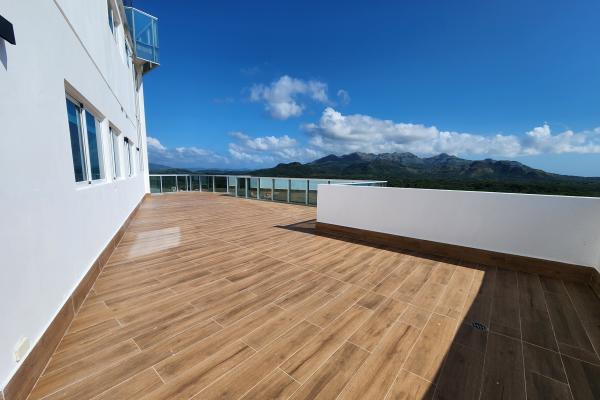 Venta de apartamento en ocean waves nueva gorgona