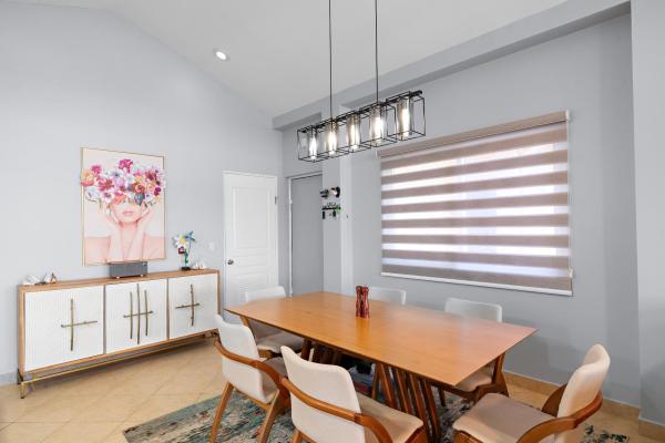 Apartamento de 3 rec. frente al mar en playa la barqueta panamá