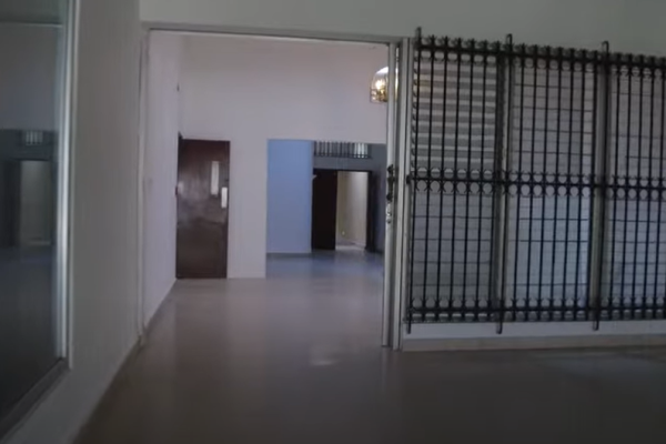 Alquiler de casa comercial en marbella