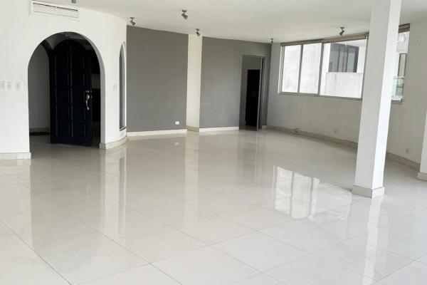 Sale of apartment in south sea of paitilla
