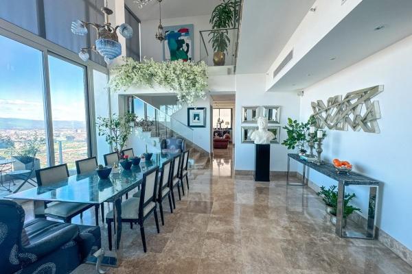 The epitome of urban luxury: 580 m²