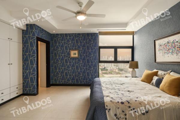 Penthouse 2 niveles frente al mar con terraza en coco del mar