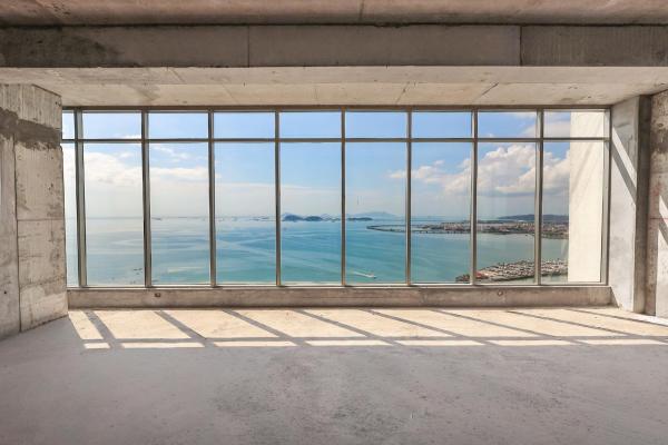 Venta de oficina en gris en ph bicsa con vista al mar en ave. balboa