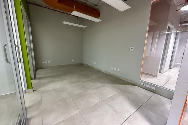 Venta de oficina en obarrio, ph sortis