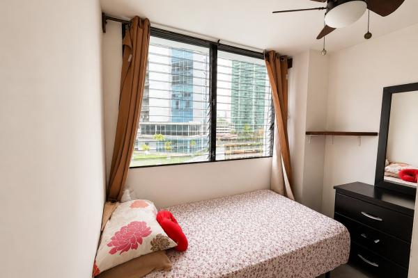 Alquiler de apartamento con vista al mar en ave. balboa