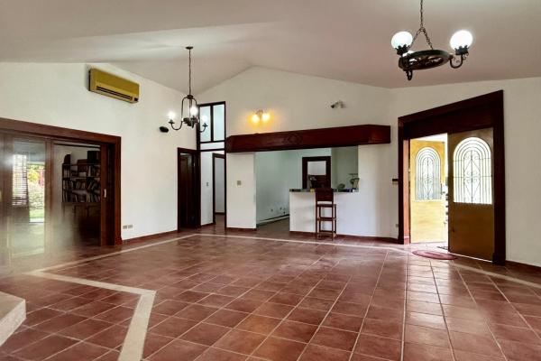 House in coronado, las acacias avenue