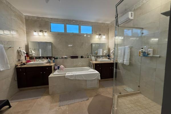 Venta de casa en fairway estates, santa maría