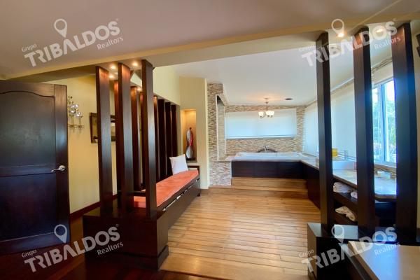 House for sale in coronado golf club
