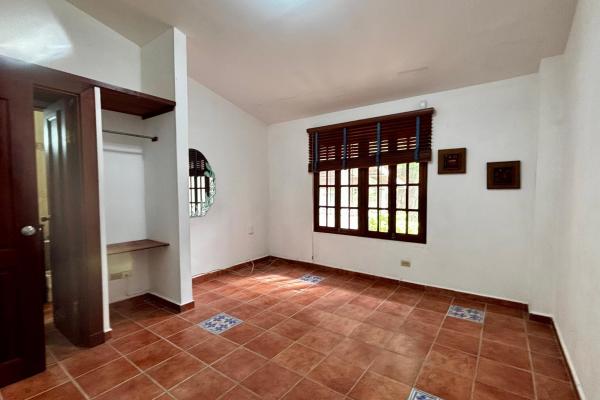 House in coronado, las acacias avenue