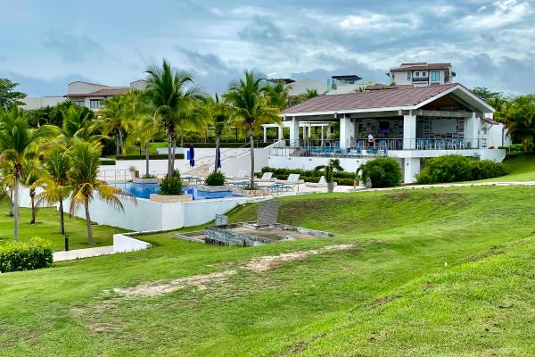 Venta o alquiler de apartamento en san carlos, casamar