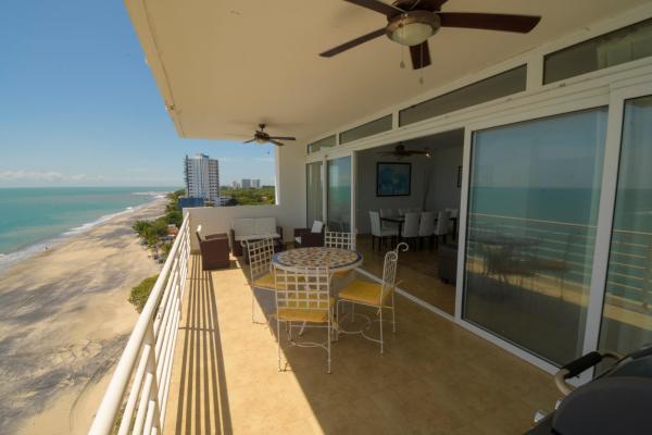 Exclusivo apartamento frente al mar